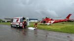Vrtuľníky a ambulancie zachraňujú zranených hasičov na diaľnici D1. Dvaja hasiči žiaľ neprežili.