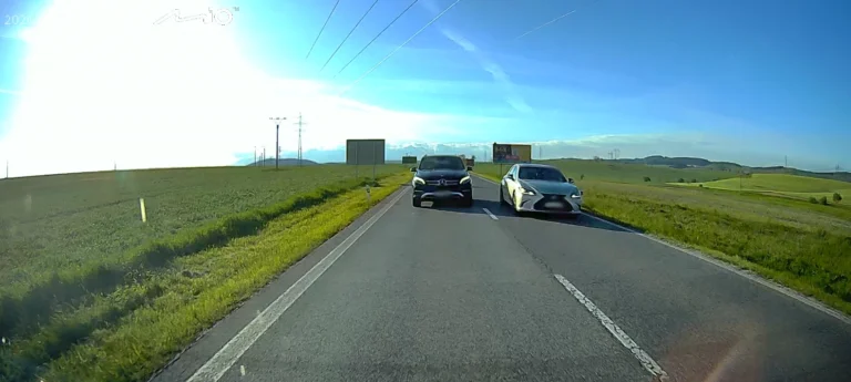Poriadne mi naložili, lebo som chcel bezpečnejšie cesty. Internetových expertov schladila až polícia?