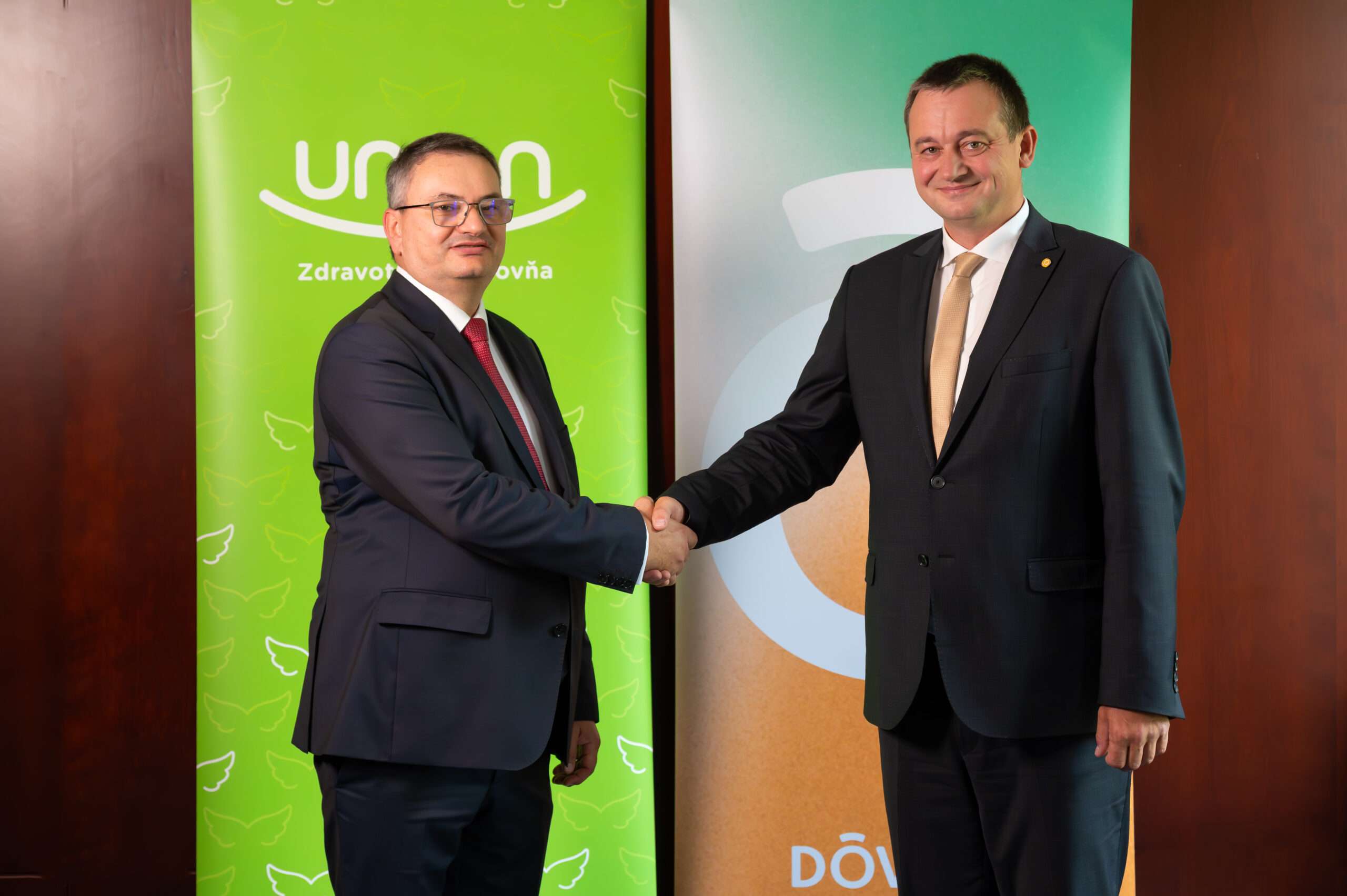 Zdravotné poisťovne Dôvera a Union sa spájajú. Čo to znamená pre poistencov?